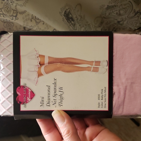 Pink new in package thigh hi fishnet stocking - Picture 2 of 2